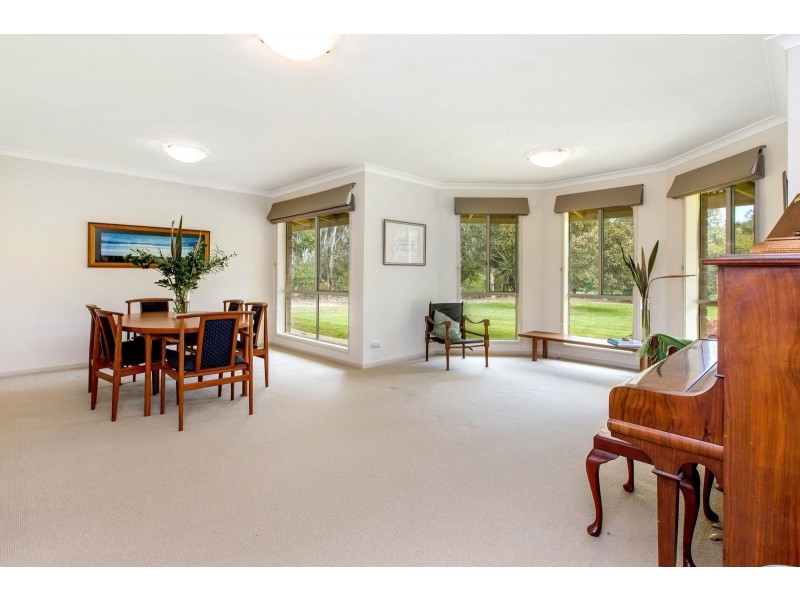 33 Murray Drive, Point Leo VIC 3916