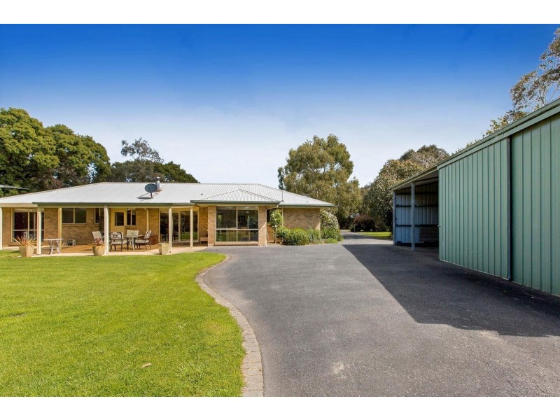 33 Murray Drive, Point Leo VIC 3916