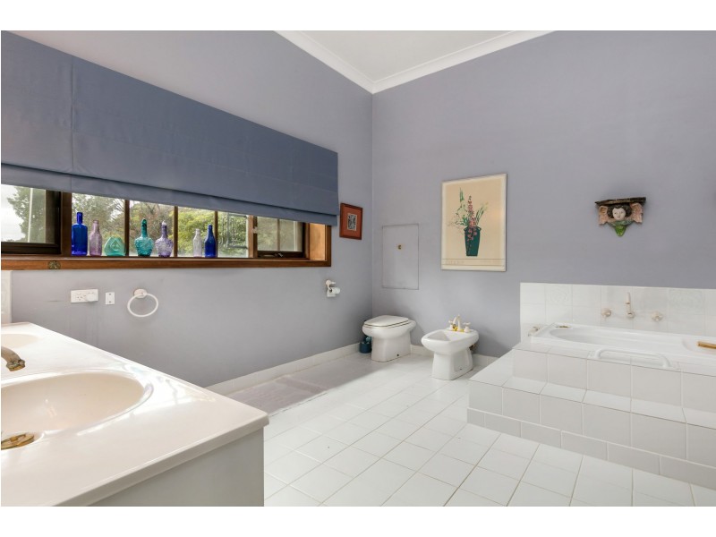 1098 Stumpy Gully Road, Moorooduc VIC 3933