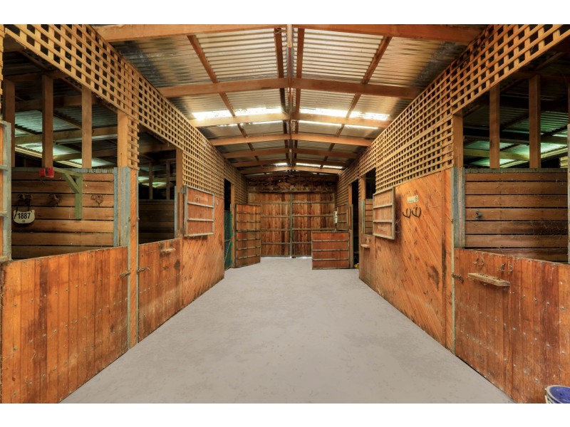 1098 Stumpy Gully Road, Moorooduc VIC 3933