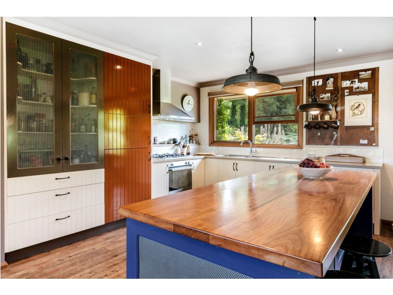 82 Shoreham Road, Red Hill VIC 3937