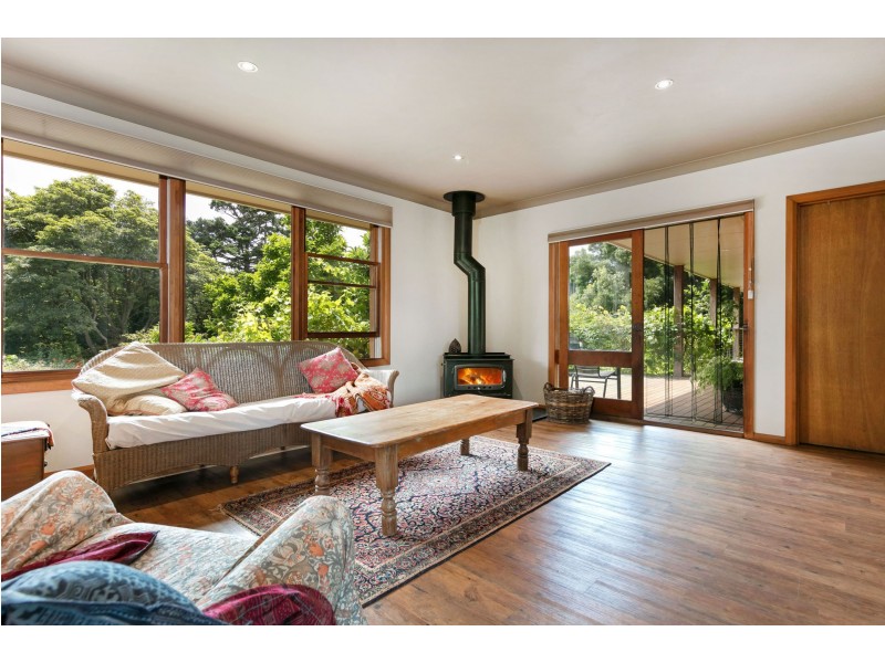 82 Shoreham Road, Red Hill VIC 3937