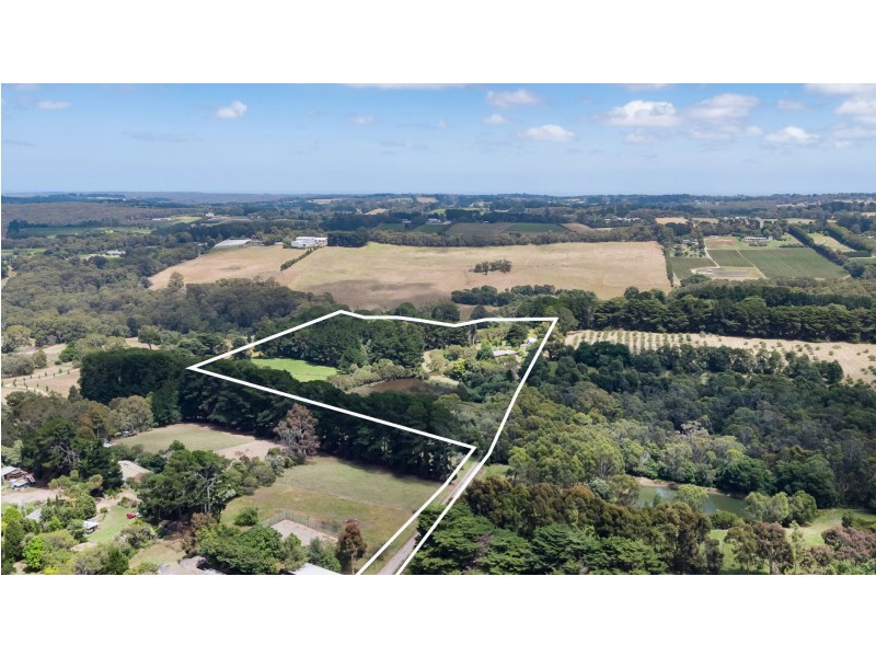 82 Shoreham Road, Red Hill VIC 3937