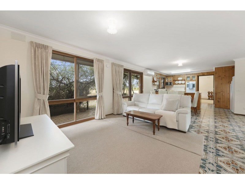 1219  Stumpy Gully Road, Moorooduc VIC 3933