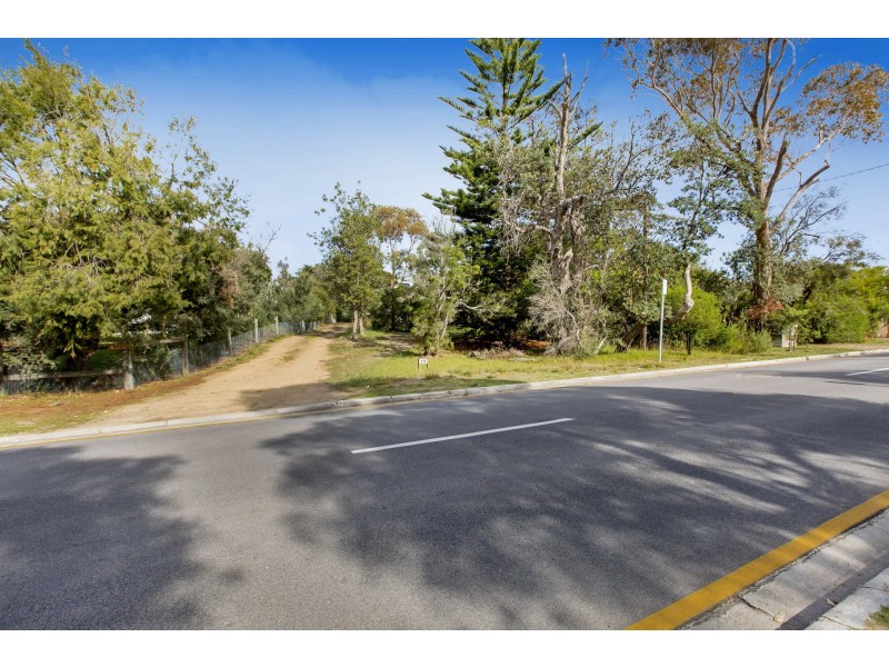 35 Parklands Avenue, Somers VIC 3927