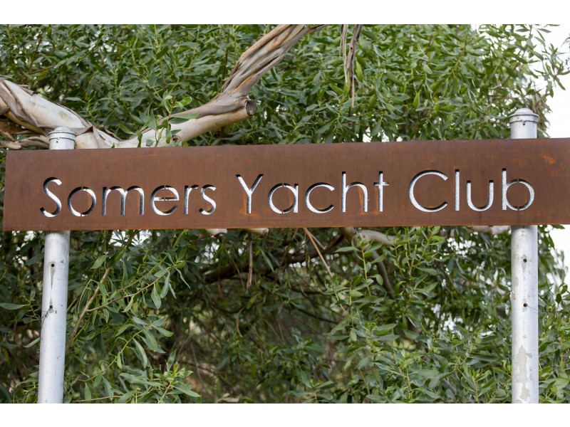 35 Parklands Avenue, Somers VIC 3927