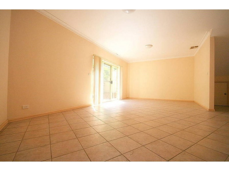 2/39 Warratta Place, Oatlands NSW 2117