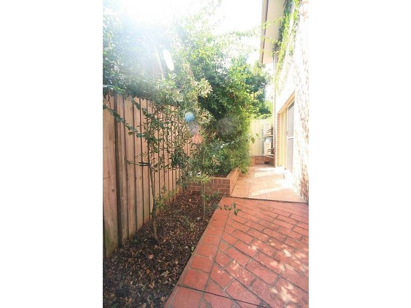 2/39 Warratta Place, Oatlands NSW 2117