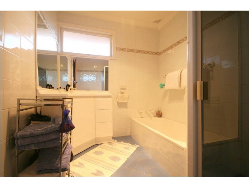 62 Pye Avenue, Northmead NSW 2152