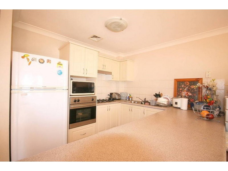 17 Governors Way, Oatlands NSW 2117