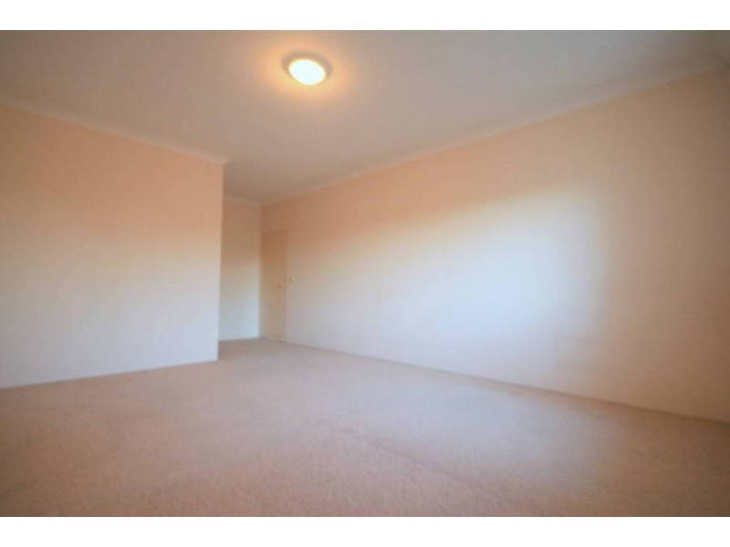 114/40 Strathalbyn Drive, Oatlands NSW 2117