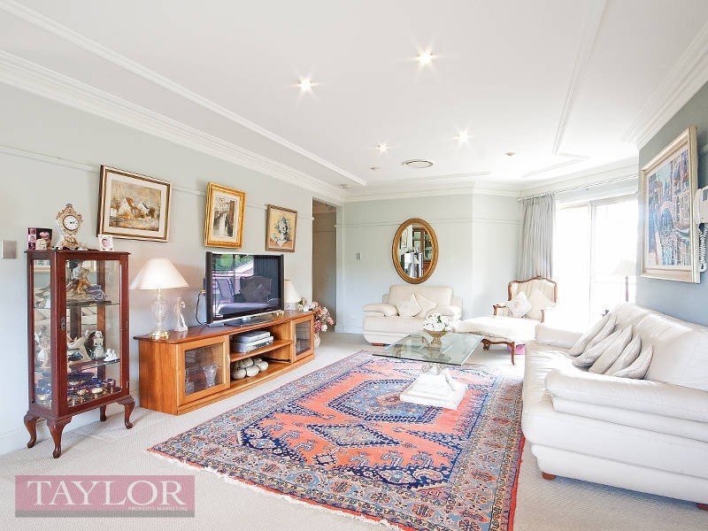 138/40 Strathalbyn Drive, Oatlands NSW 2117