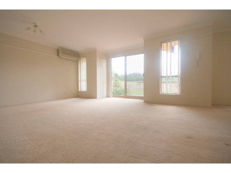 2/24 Honiton Avenue, Carlingford NSW 2118