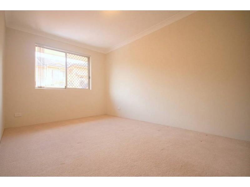 2/24 Honiton Avenue, Carlingford NSW 2118