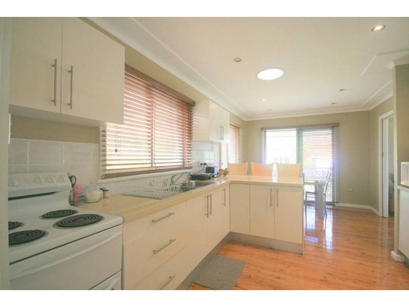 8A Gibbons Street, Oatlands NSW 2117