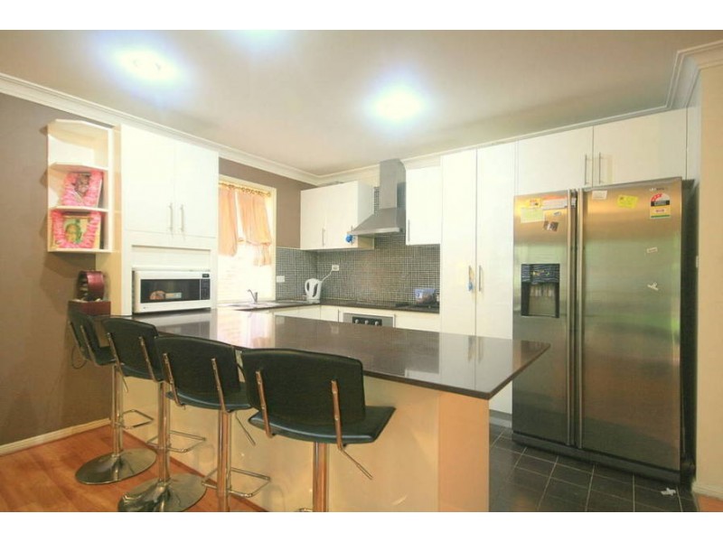 32/40 Strathalbyn Drive, Oatlands NSW 2117