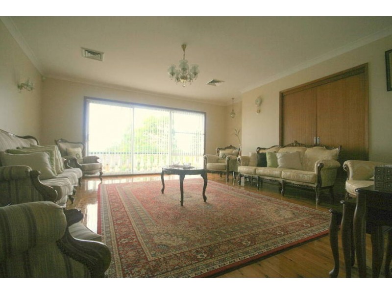 16 Parkham Road, Oatlands NSW 2117