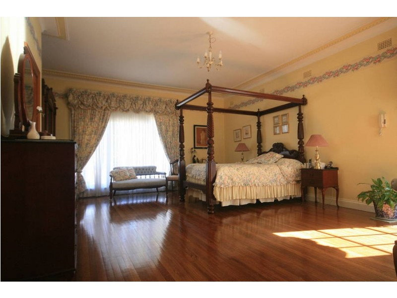 150 Bettington Road, Oatlands NSW 2117