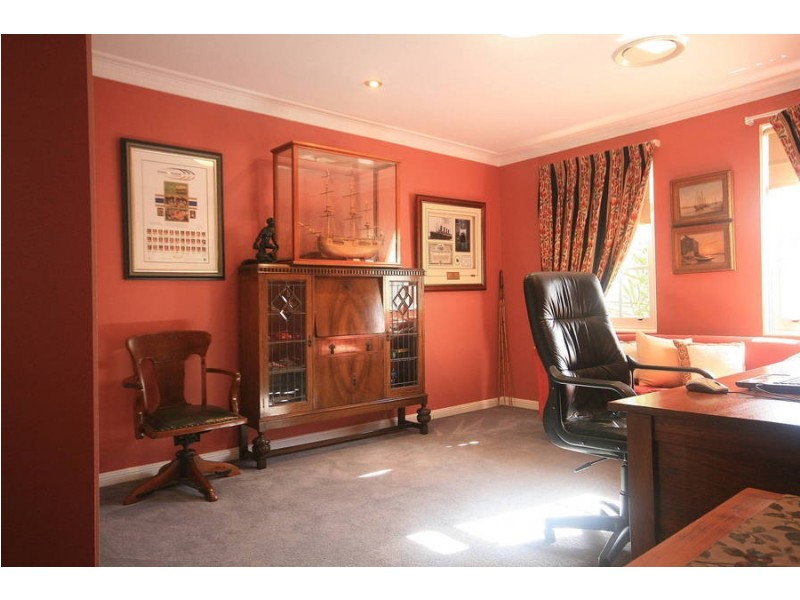 150 Bettington Road, Oatlands NSW 2117