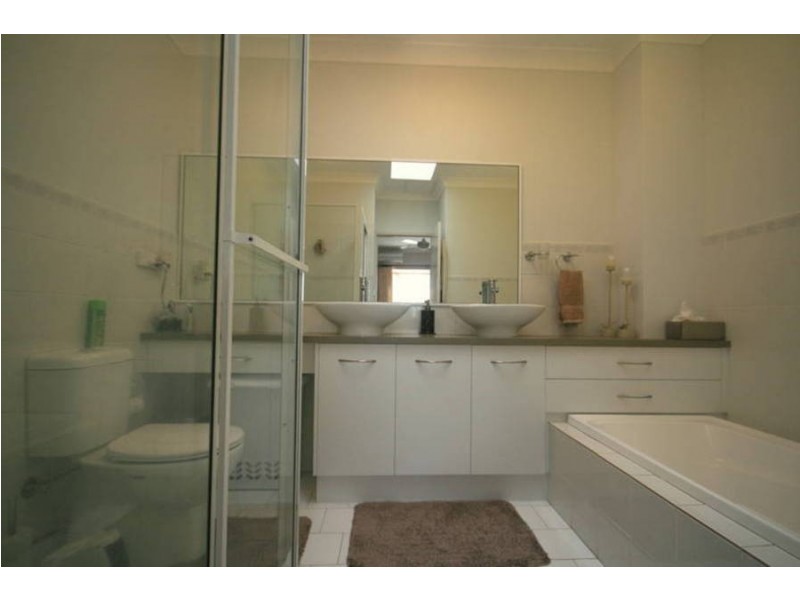 86/40 Strathalbyn Drive, Oatlands NSW 2117