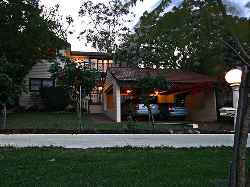 17 St Aidans Avenue, Oatlands NSW 2117