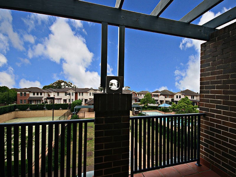 16/15 Governors Way, Oatlands NSW 2117