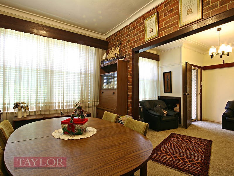 17 Alanas Avenue, Oatlands NSW 2117