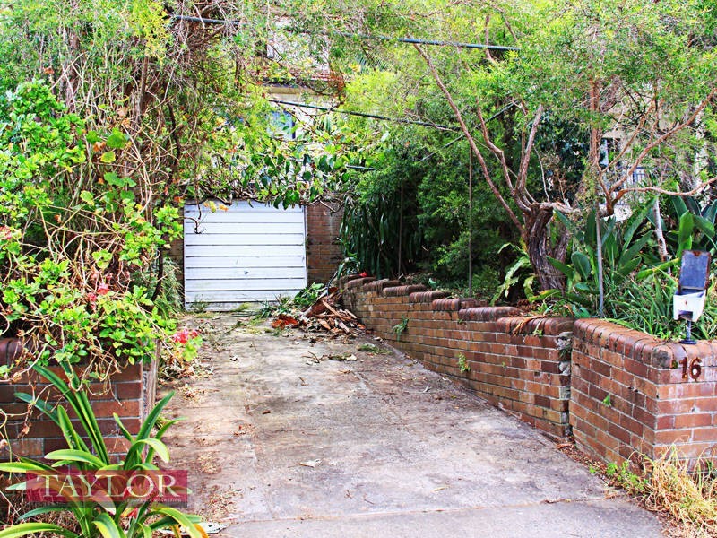 16 Stuart Street, Ryde NSW 2112