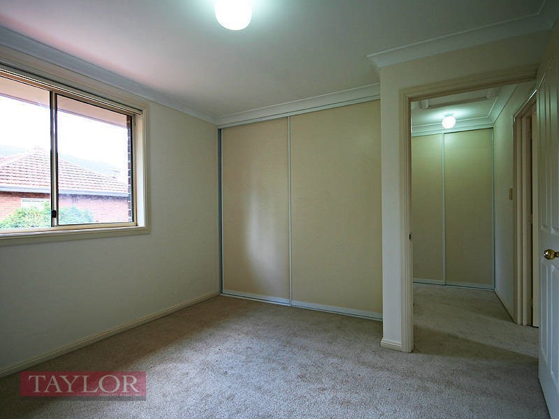 8/11 Wyoming Avenue, Oatlands NSW 2117