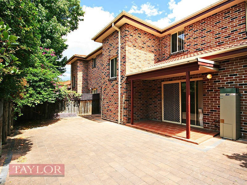 8/11 Wyoming Avenue, Oatlands NSW 2117