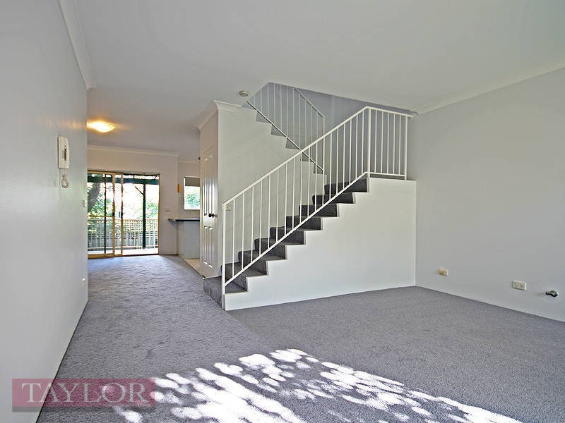 9/49 Bettington Road, Oatlands NSW 2117