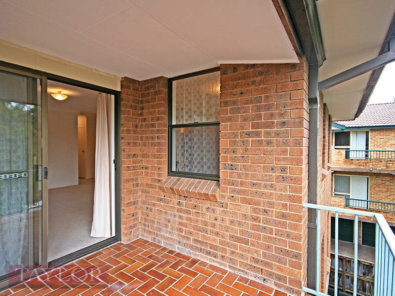 4/9 Robert Street, Telopea NSW 2117