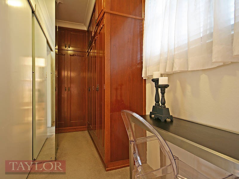 2 Acacia Court, Oatlands NSW 2117