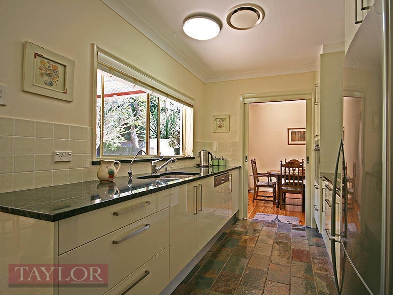 12 Dora Crescent, Dundas NSW 2117