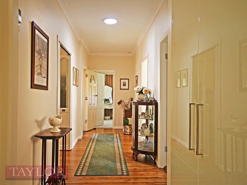 12 Dora Crescent, Dundas NSW 2117