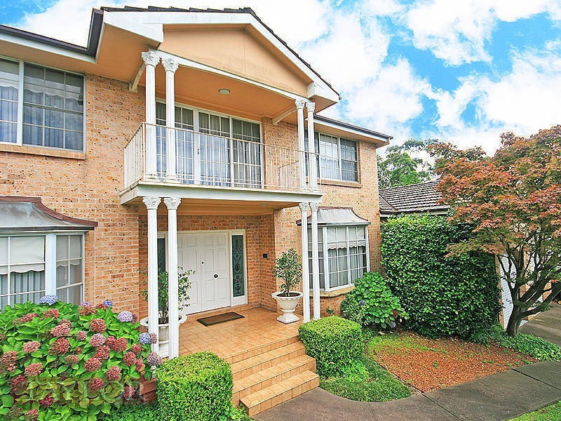 8 Regency Court, Oatlands NSW 2117