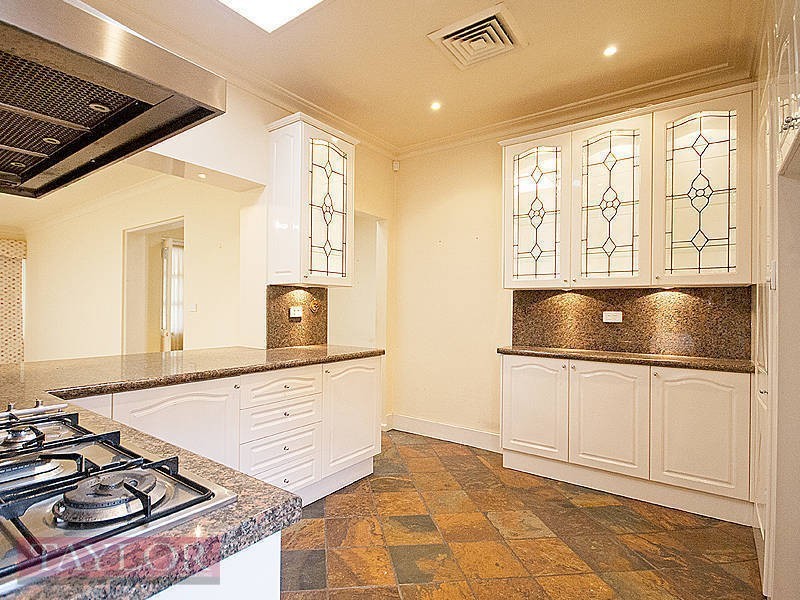 111 Bettington Road, Oatlands NSW 2117