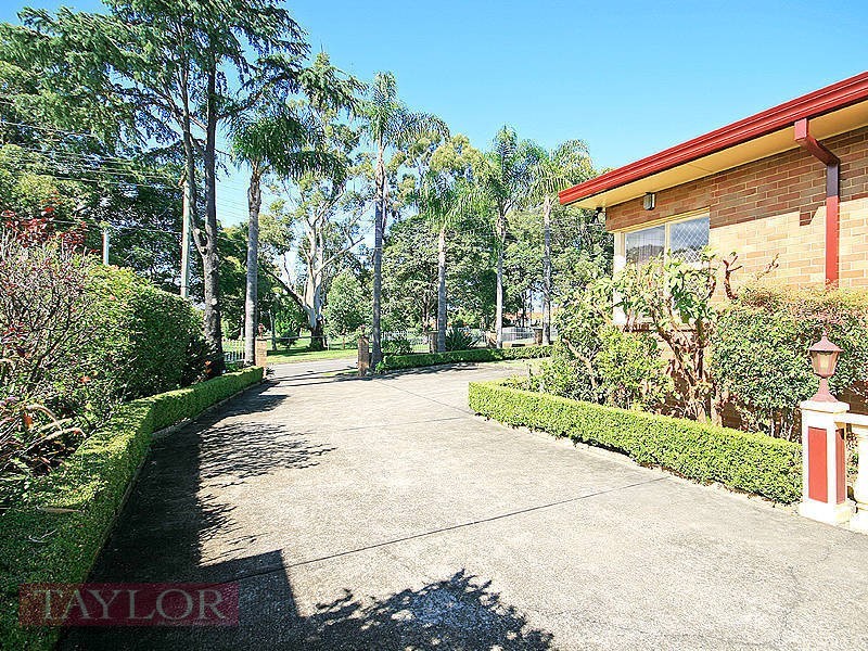111 Bettington Road, Oatlands NSW 2117