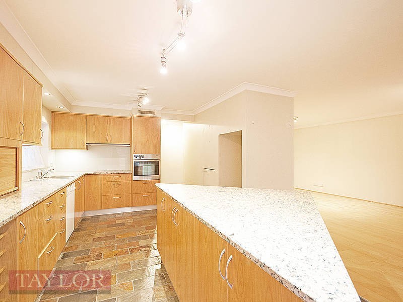 84/40 Strathalbyn Drive, Oatlands NSW 2117