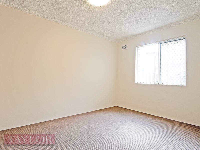 4/3 Calder Road, Dundas NSW 2117