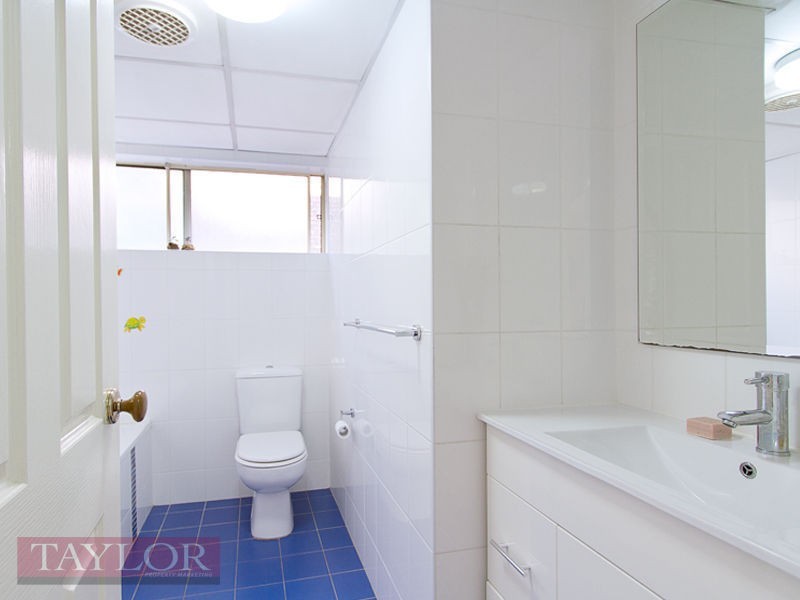 2/7 Robert Street, Telopea NSW 2117