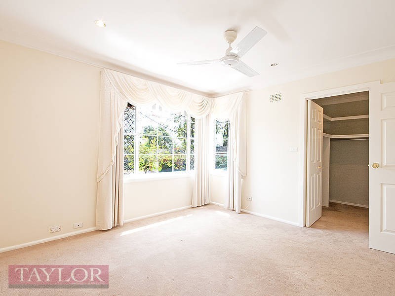 11 Snowdon Avenue, Carlingford NSW 2118