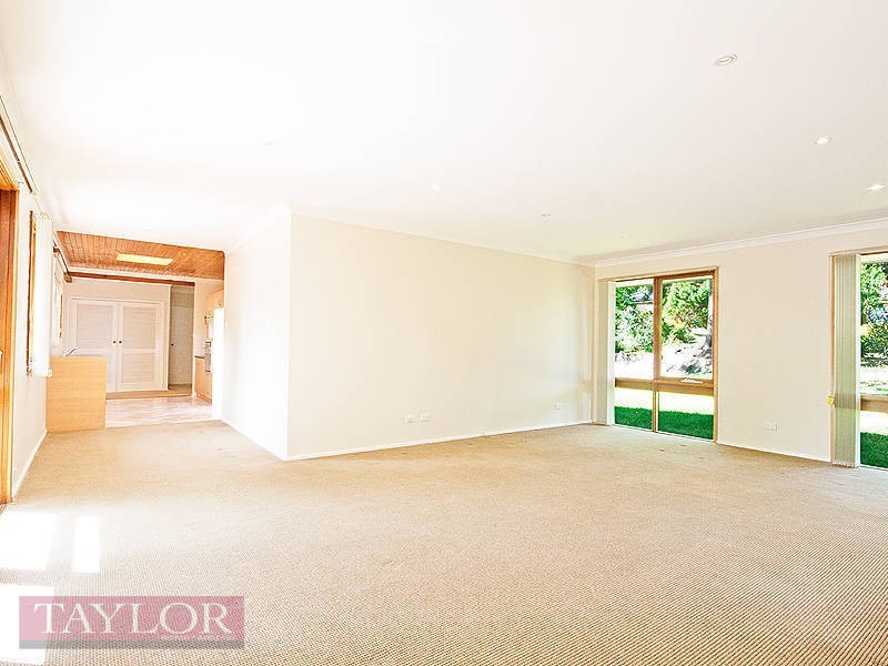 2 Timbertops Avenue, Carlingford NSW 2118