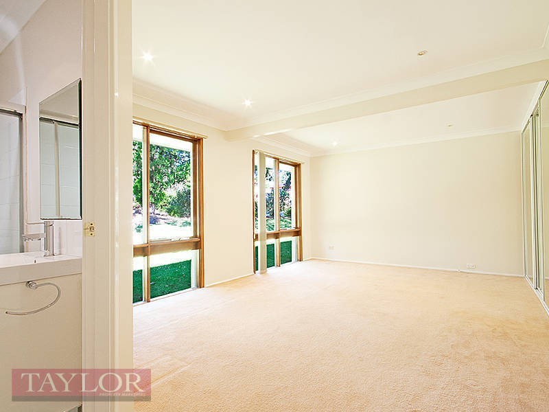 2 Timbertops Avenue, Carlingford NSW 2118