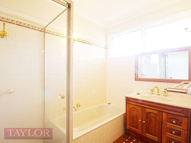 2 Timbertops Avenue, Carlingford NSW 2118