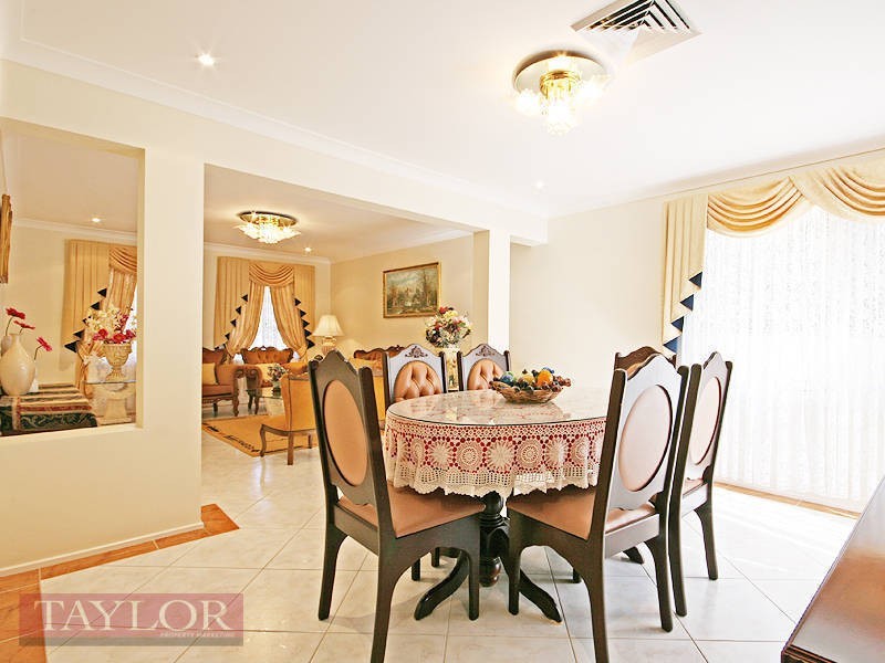 4 Tulong Avenue, Oatlands NSW 2117