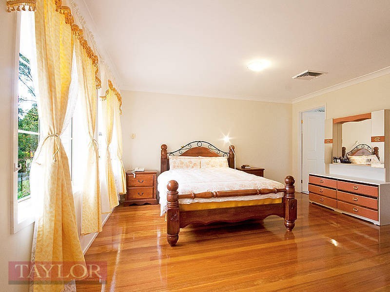 4 Tulong Avenue, Oatlands NSW 2117