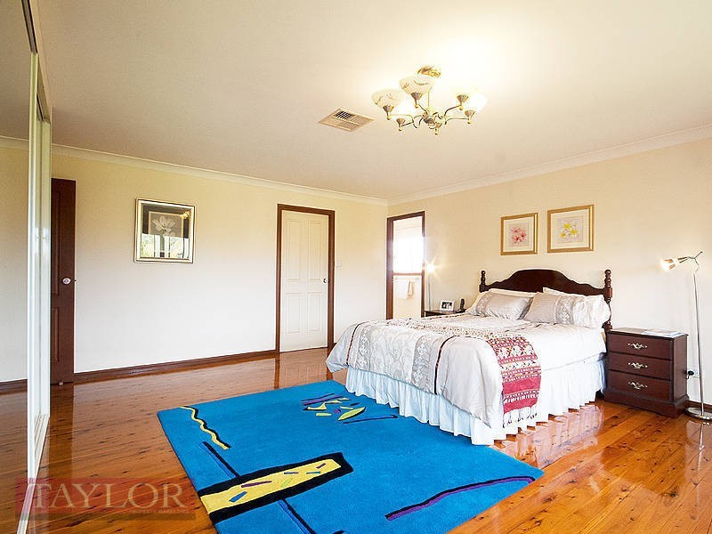 25 Warratta Place, Oatlands NSW 2117