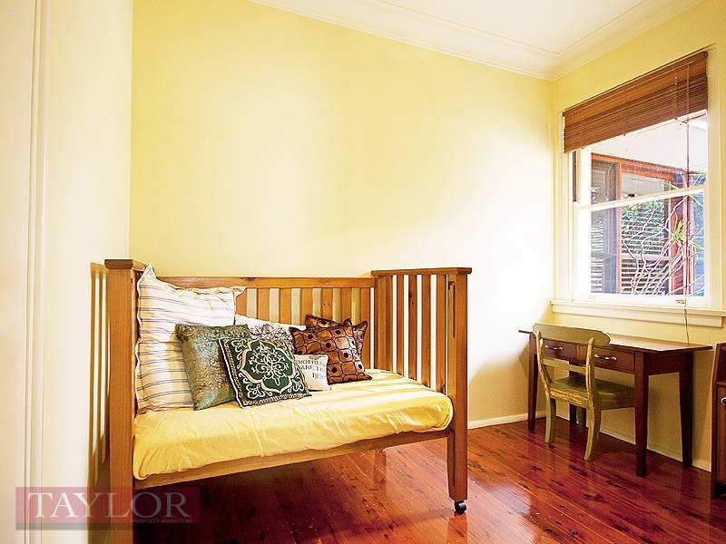 27 Oatlands Crescent, Oatlands NSW 2117