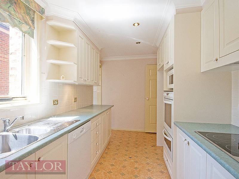 72/40 Strathalbyn Drive, Oatlands NSW 2117